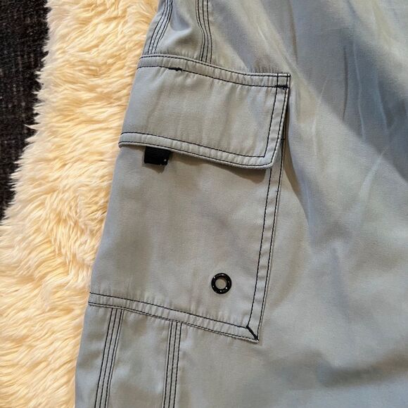 Hawaiian Performance Surfware 36 light blue hybrid board shorts - Picture 3 of 8